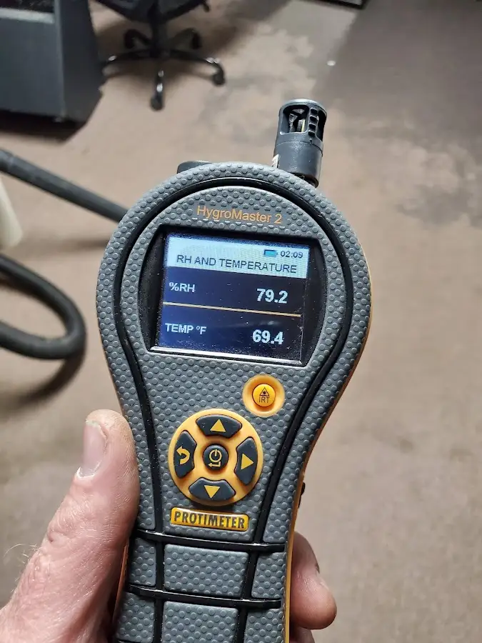 Moisture meter humidity assessment for Fire & Smoke Damage Restoration in Upper Moreland